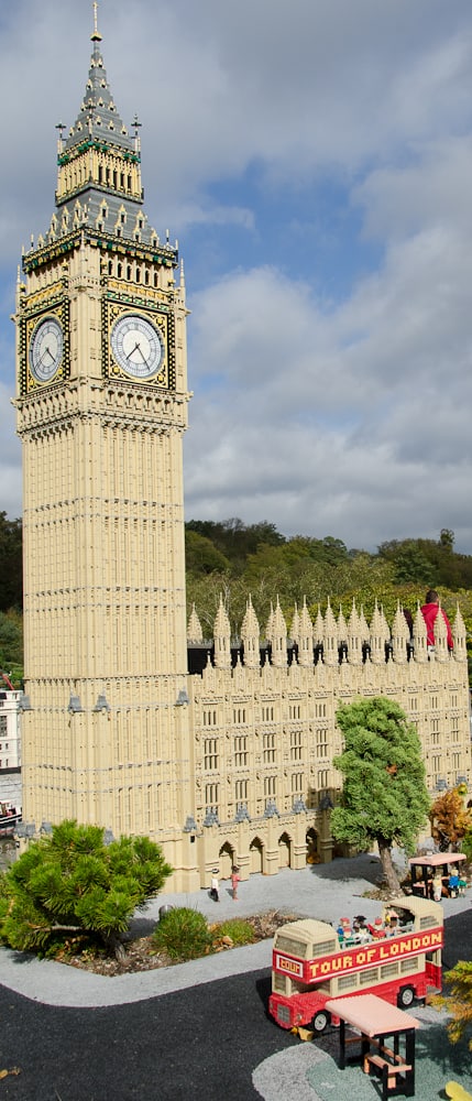 Read more about the article Grown-up Travel Guide Daily Photo: Big Ben and the Houses of Parliament (in Lego), Windsor, England