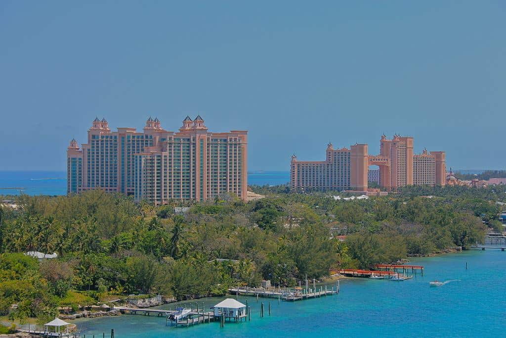 Atlantis_Resort,_Nassau,_Bahamas