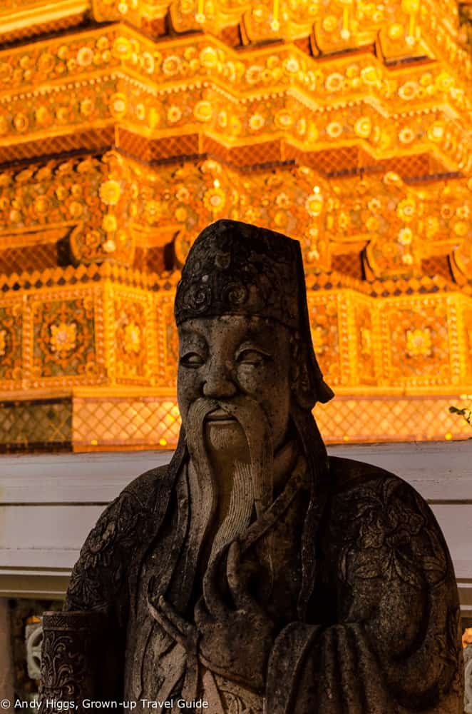 Wat Pho statue at night