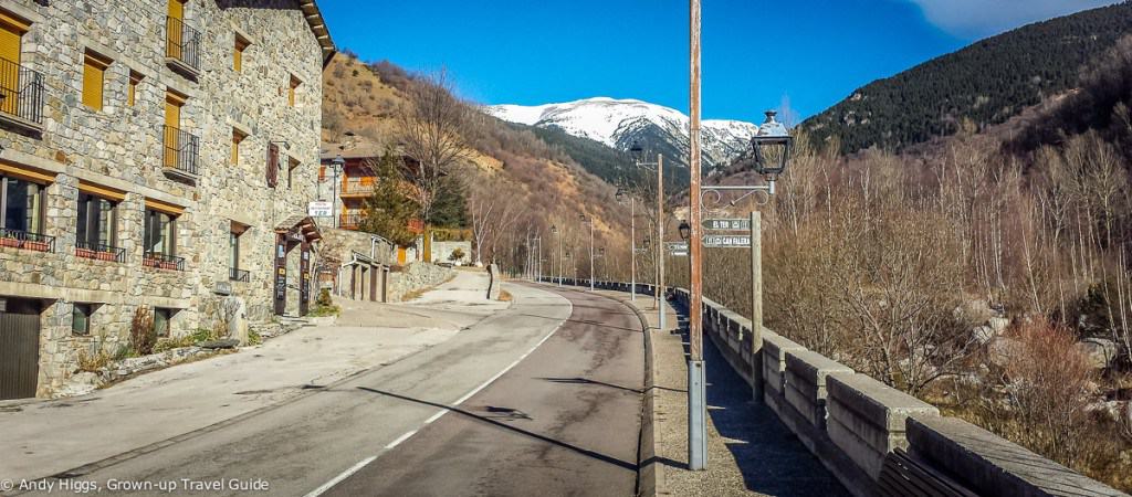 The road to Vallter