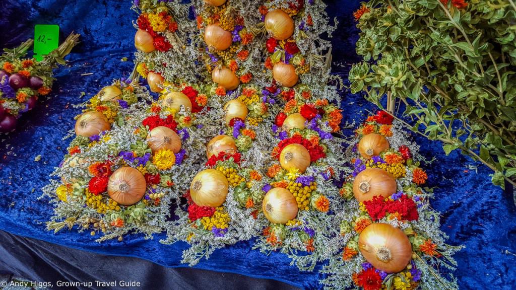 Colourful onions