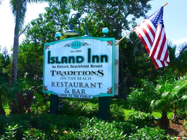 Island Inn Sanibel Street Sign