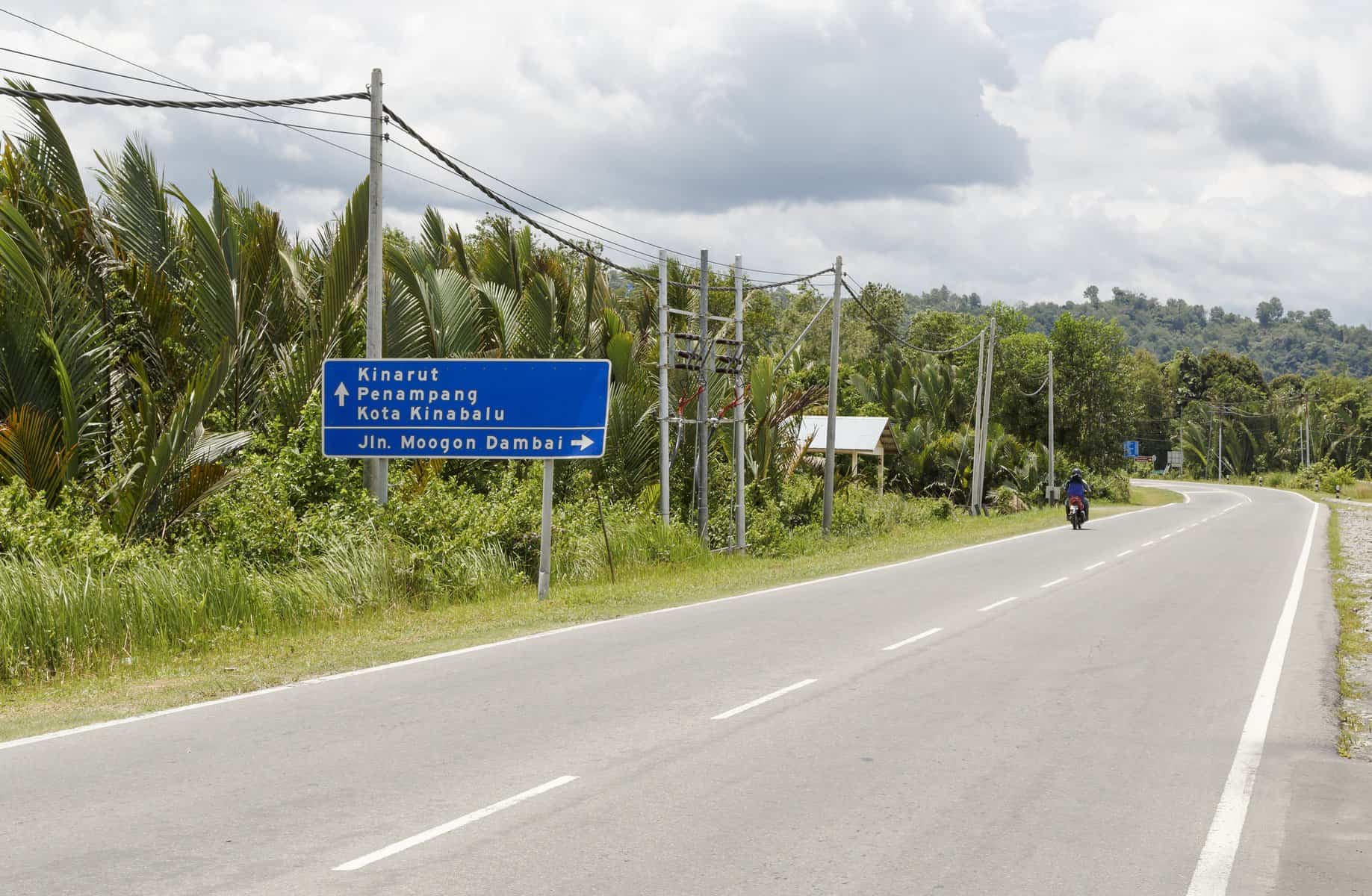 sabah_malaysia_lok-kawi-pengalat-road-01