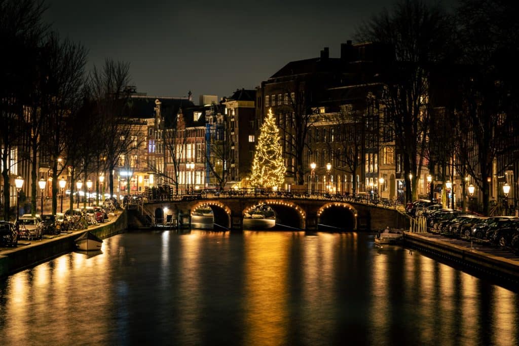 best christmas markets in amsterdam in 2023